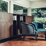 Dermuth Klagenfurt ホテル 4*