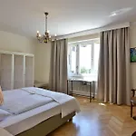 Dermuth Klagenfurt Hotel