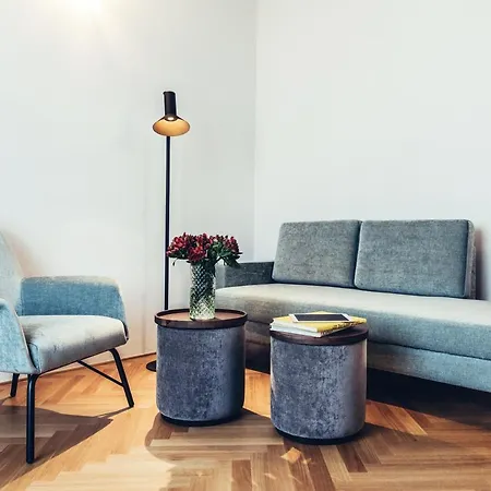 Dermuth Klagenfurt Отель 4*