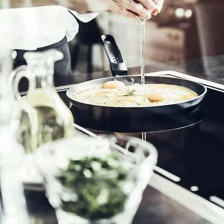 酒店 Dermuth Klagenfurt 4*