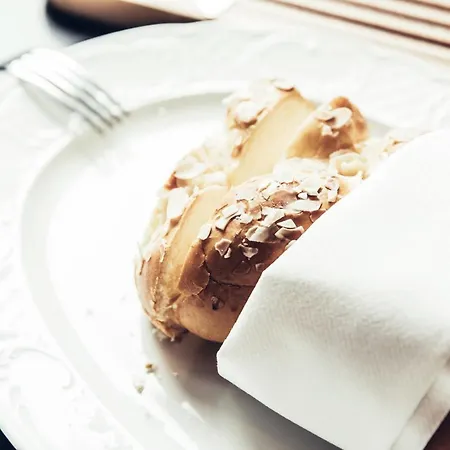 Dermuth Klagenfurt 酒店