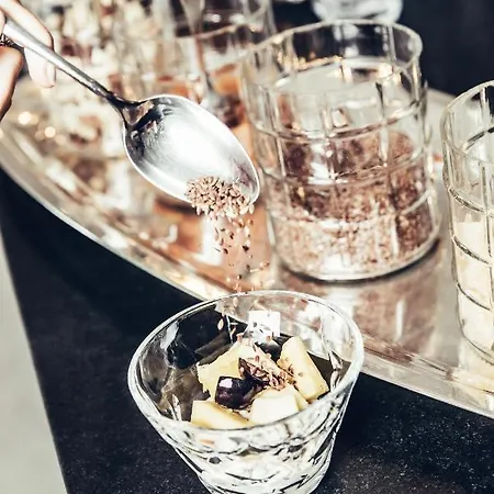 Отель Dermuth Klagenfurt