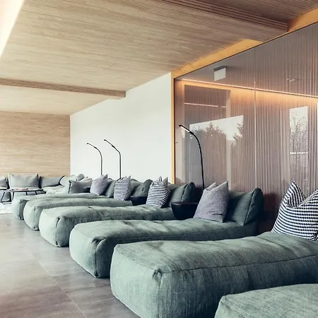 Dermuth Klagenfurt 4* 클라겐푸르트