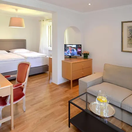 Dermuth Klagenfurt 4* 克拉根福