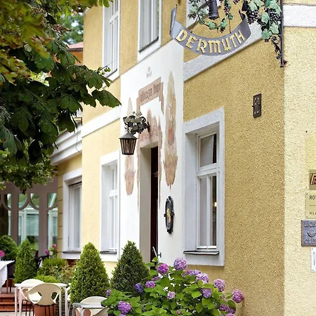 ホテル Dermuth Klagenfurt クラーゲンフルト