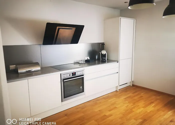 Dermuth Klagenfurt 호텔 클라겐푸르트