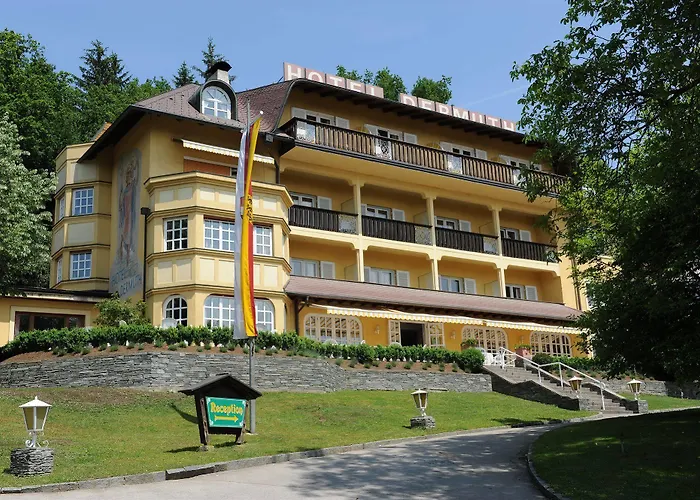 Dermuth Klagenfurt 호텔 4*